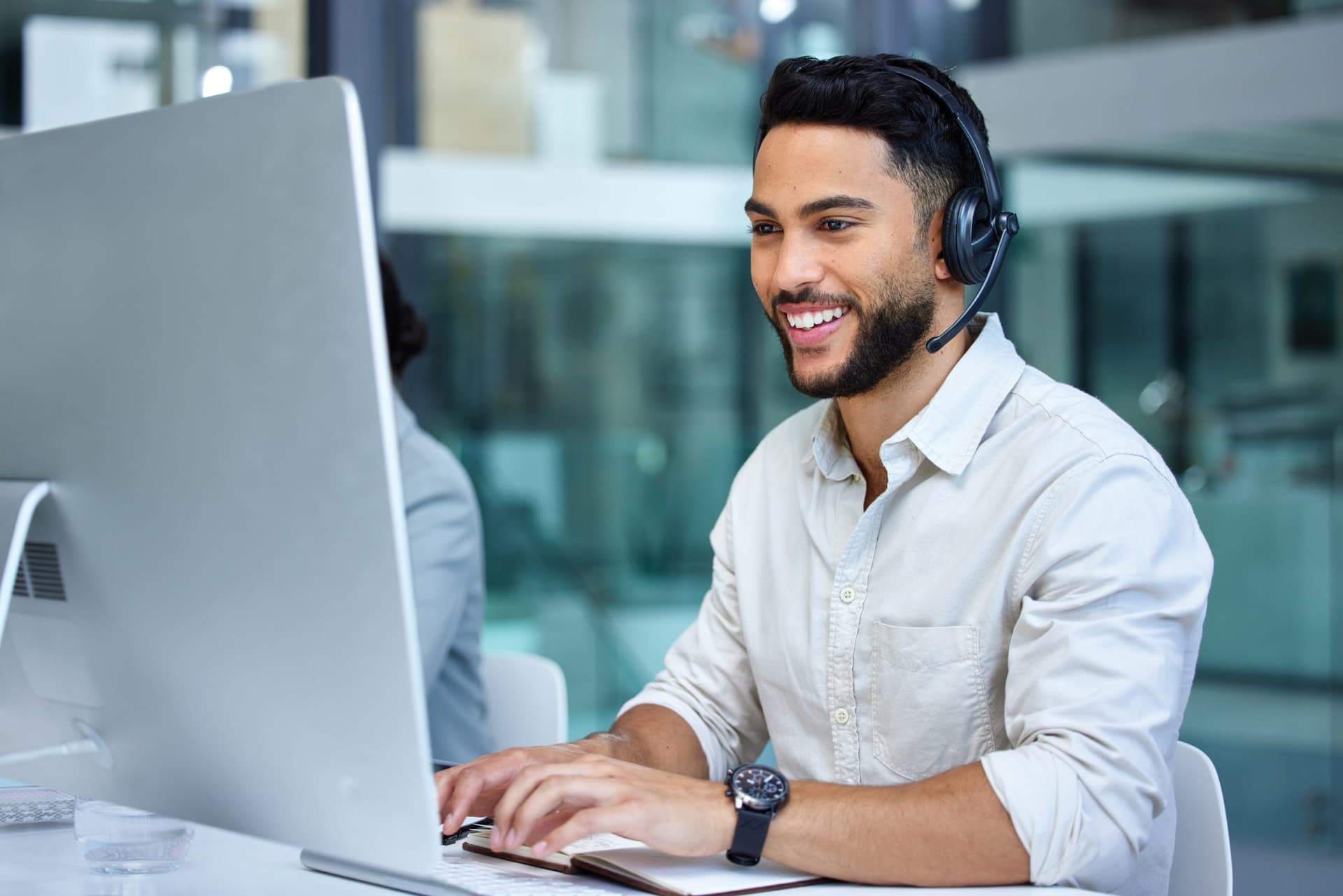 From Reactive to Proactive: How Pallet Companies Are Redefining Customer Service