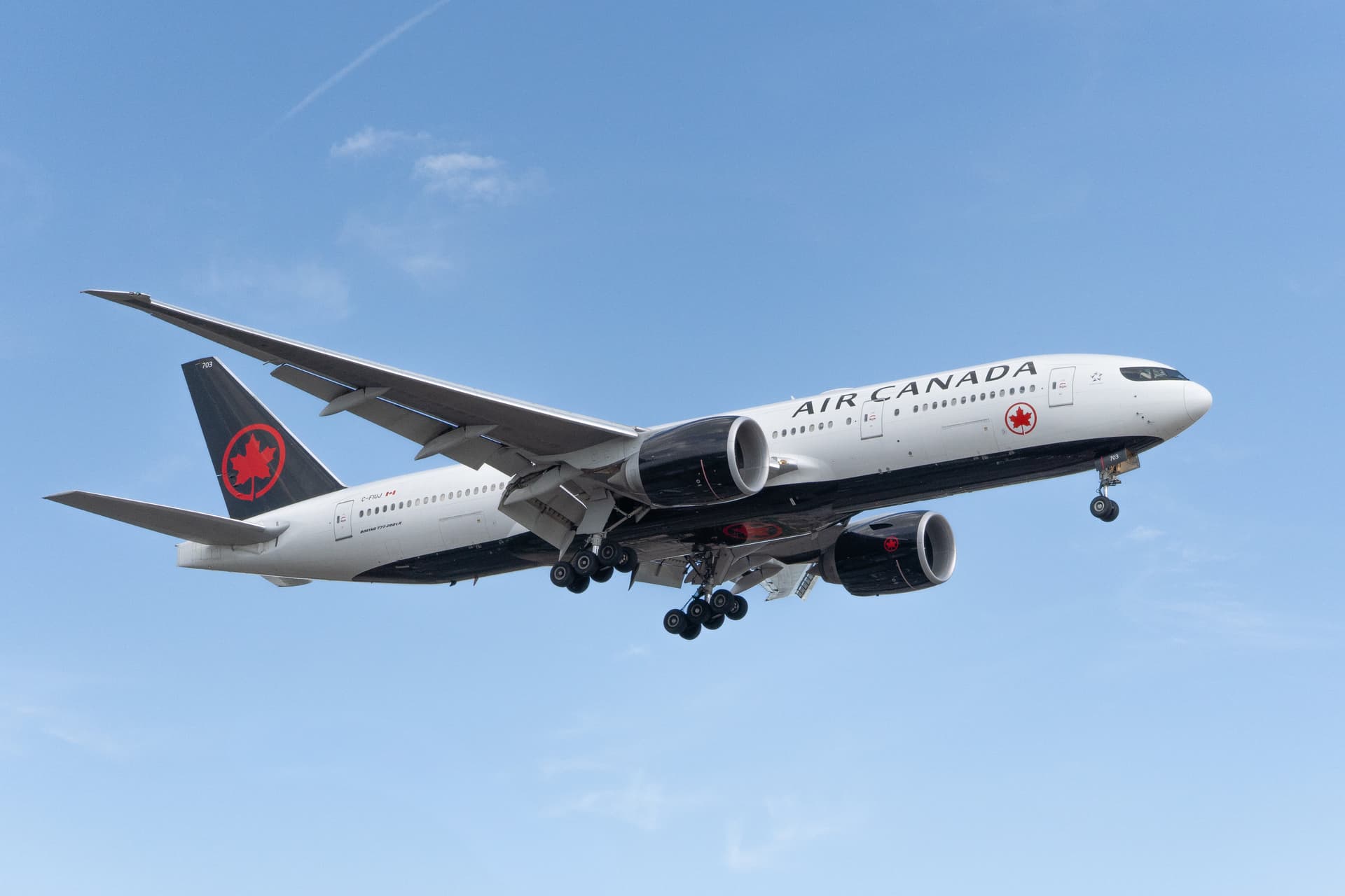 Unlock the Secrets of Air Canada: Your Ultimate Guide to Seats, Amenities, and Customer Service