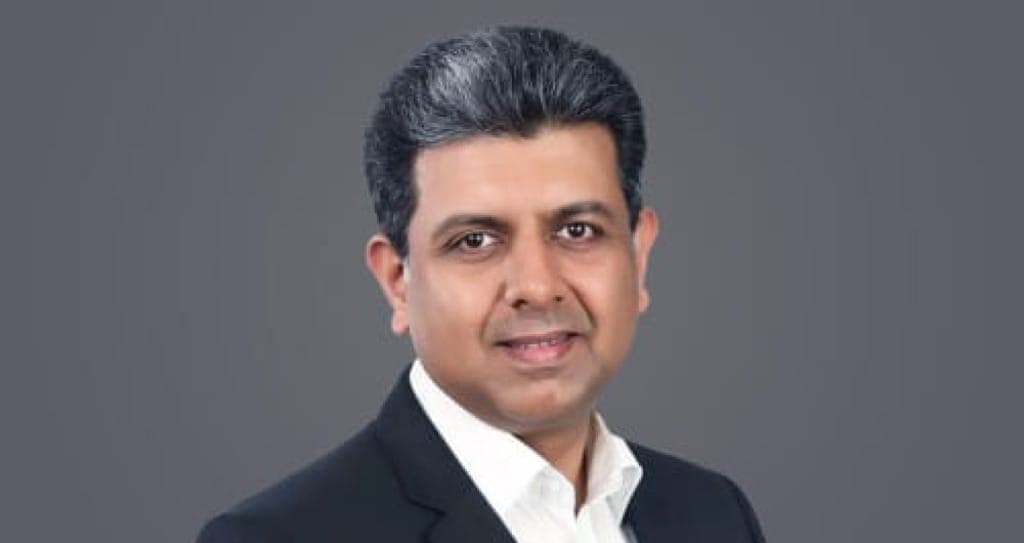 The Future of Customer Experience: 4 Game-Changing Predictions for 2025