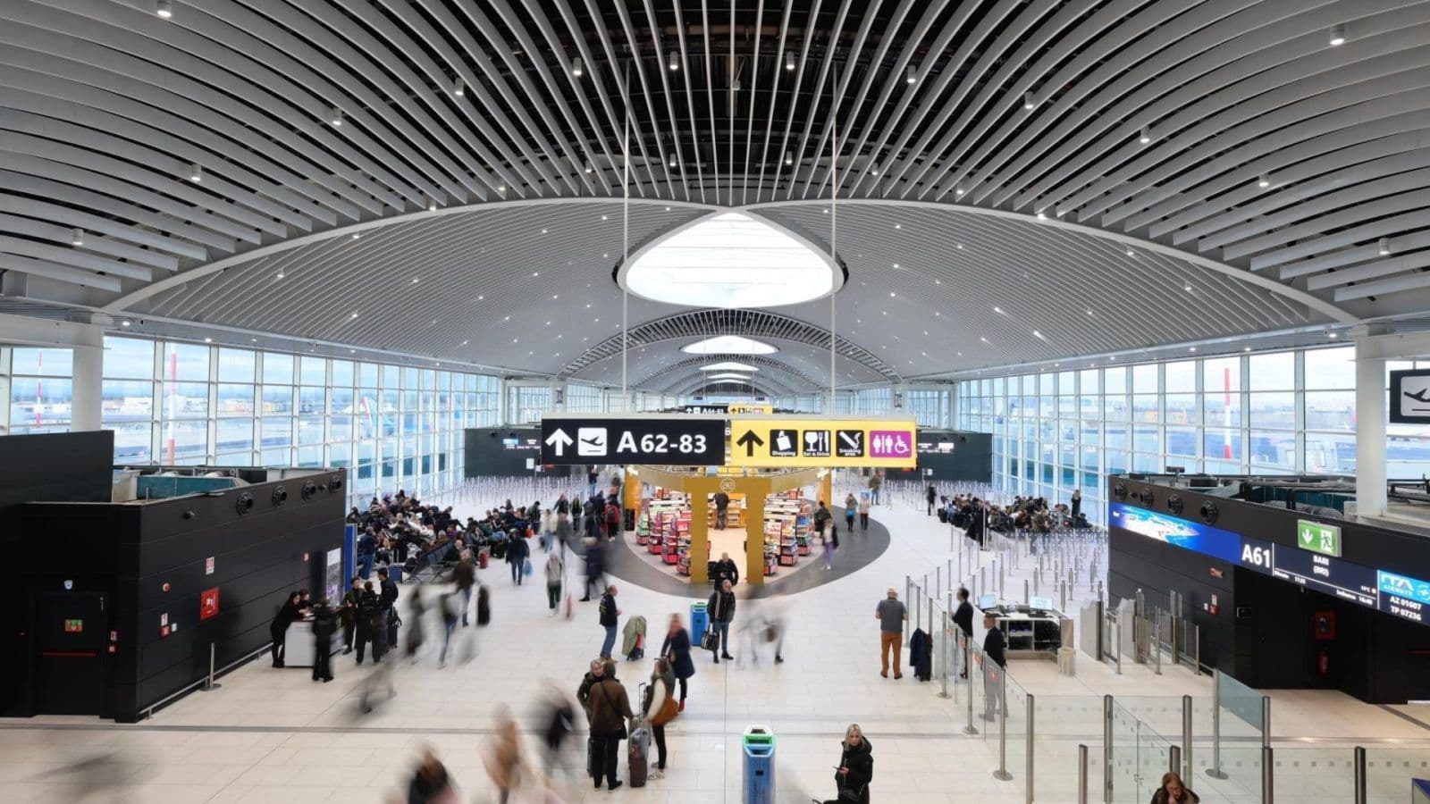 Passengers Reveal Europe's Top Airports for Customer Service in 2025 - Satisfaction Soars Despite Record Crowds