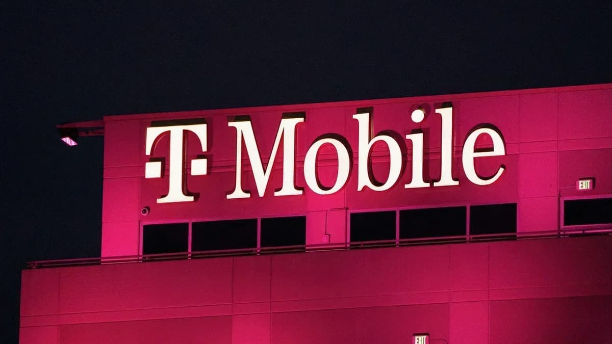T-Mobile's Shocking Move: iPhone Users Lose Easy Access to Customer Service in 2026