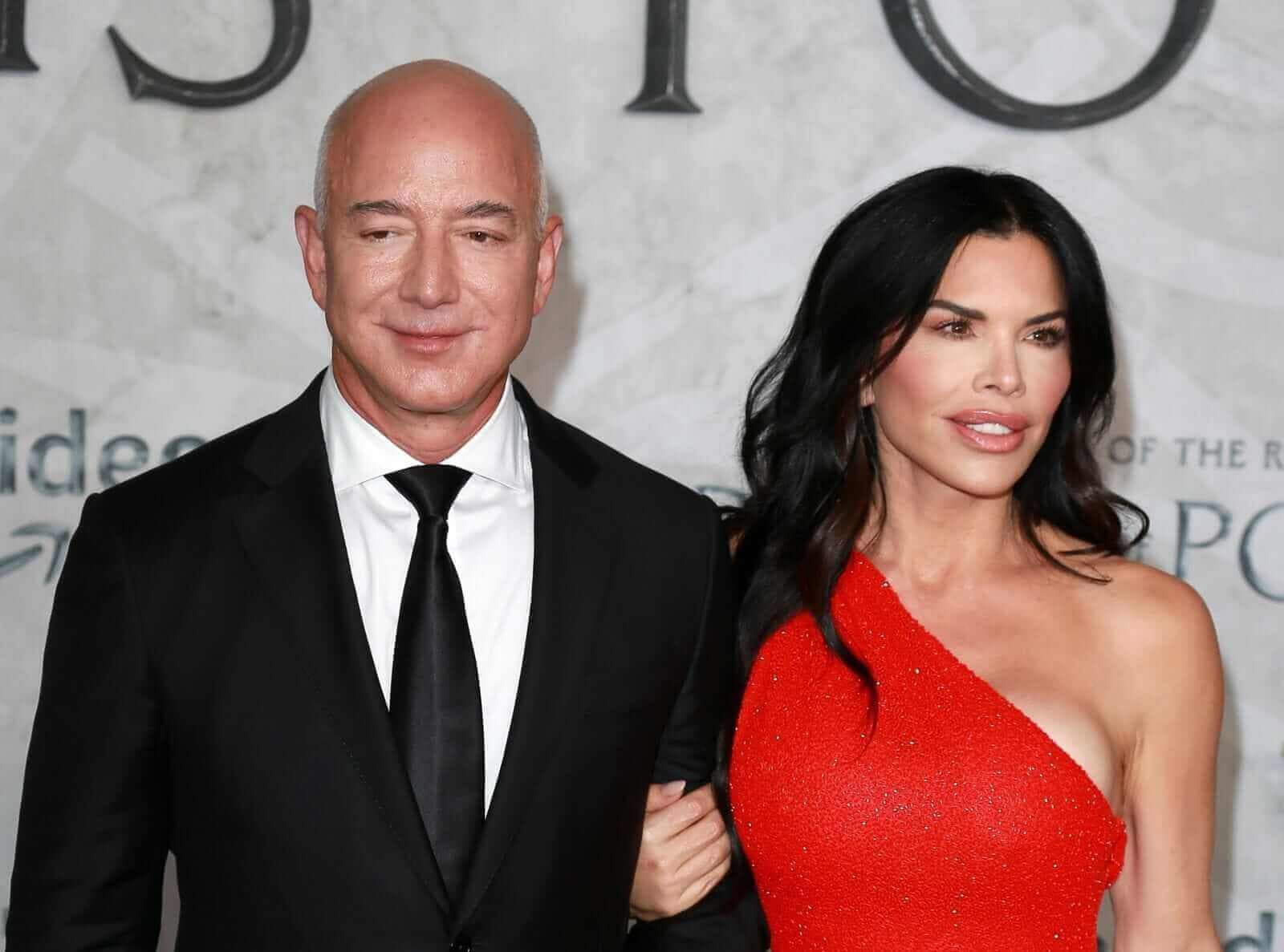 Jeff Bezos Called Amazon Customer Service and Waited 10+ Minutes – Here’s What He Discovered