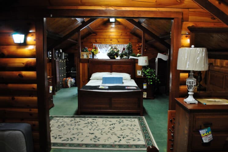 Discover How Kliney’s Home Furnishings Turns Customers into Lifelong Friends