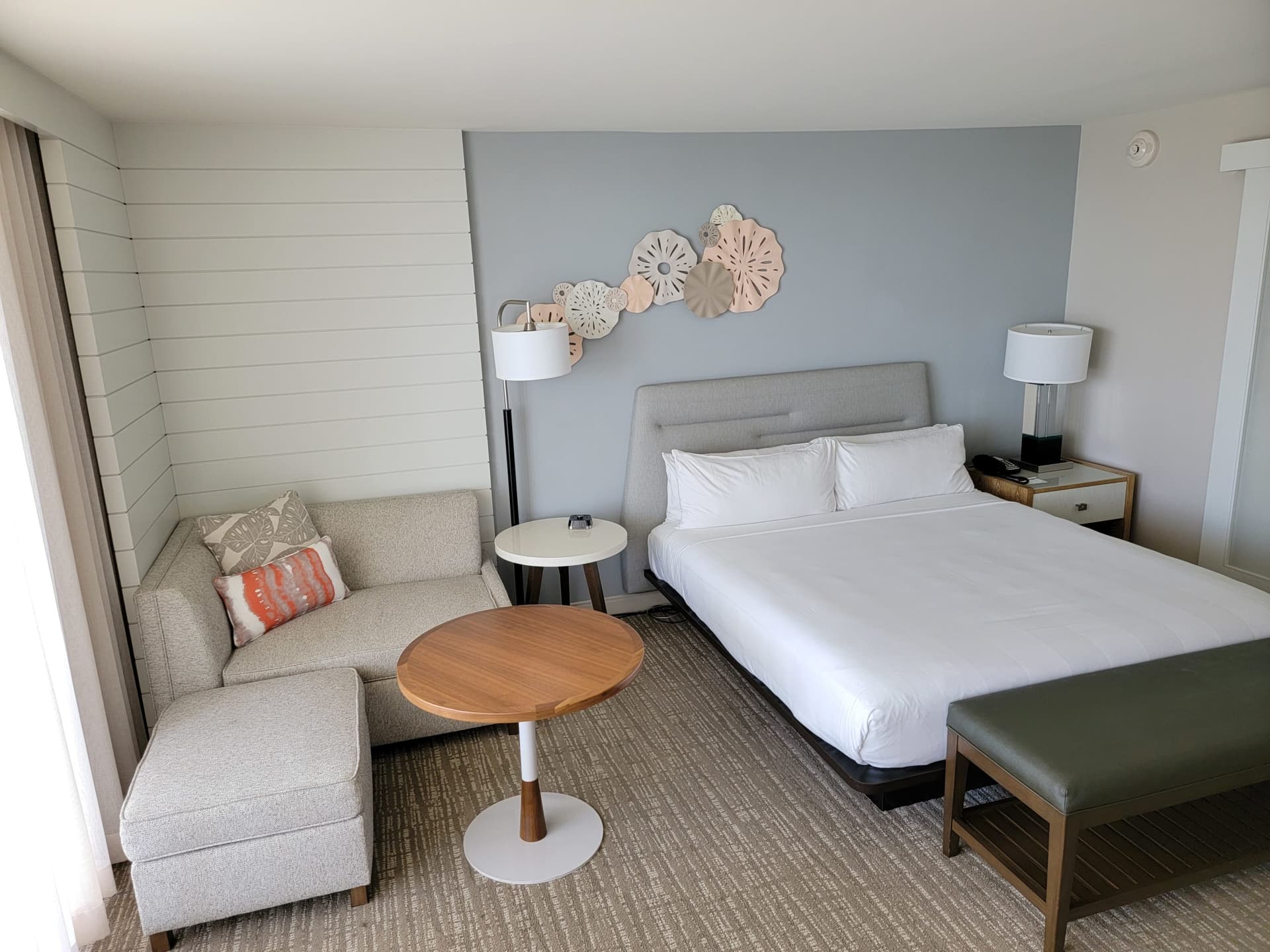 Marriott's Late Checkout Shocker: Is Your 4 PM Elite Benefit Being Slashed to 2 PM?