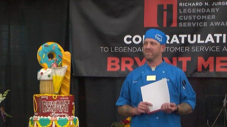 How Two Hy-Vee Employees Won the Prestigious 2025 Legendary Customer Service Award