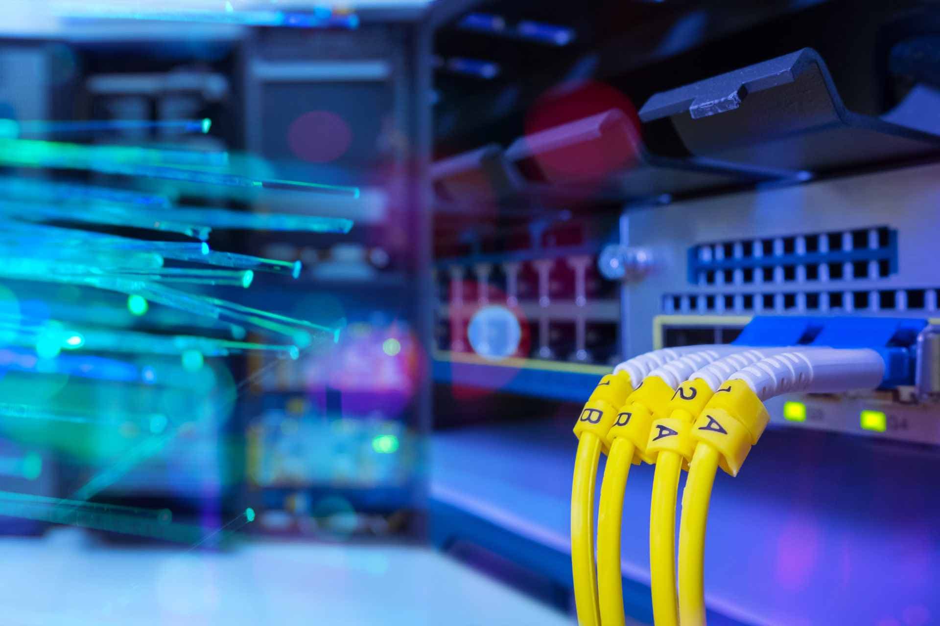 Verizon's Bold Move: Promising to Revolutionize Frontier's Outdated Networks in West Virginia
