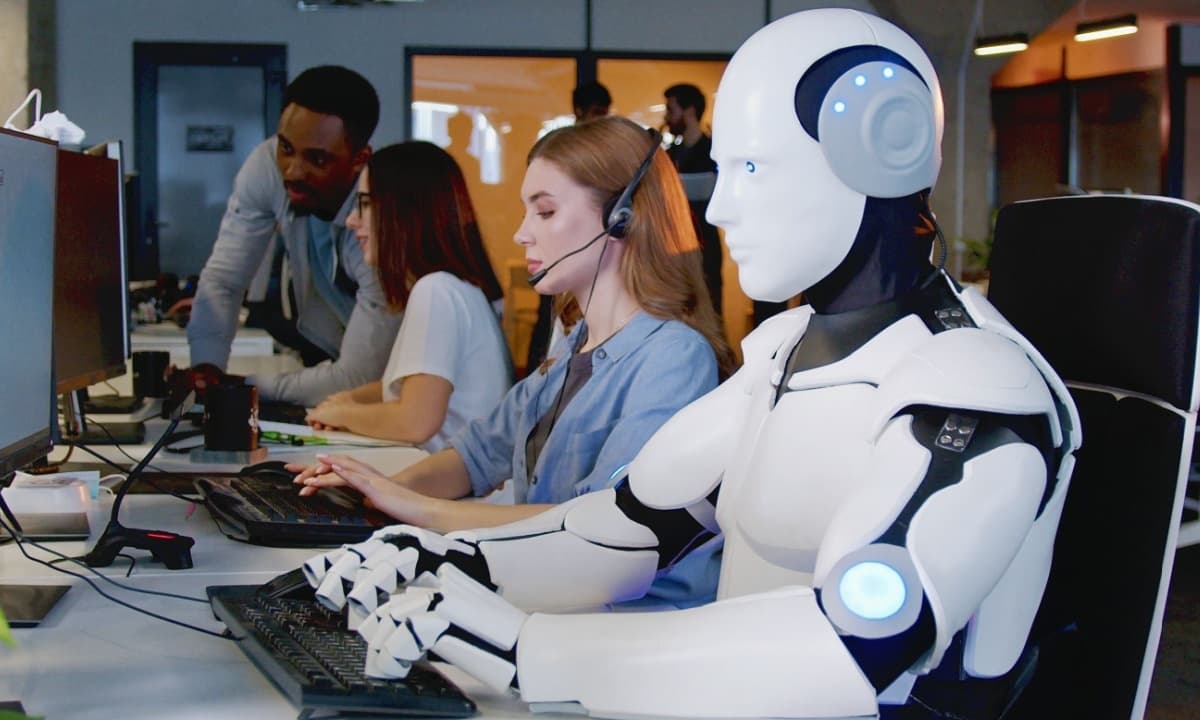 How AI is Revolutionizing Customer Service: 5 Key Areas Where It's Making a Huge Impact