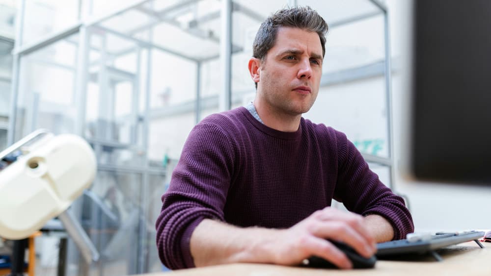 Unlocking Manufacturing Success: How CRM Transforms Customer Service